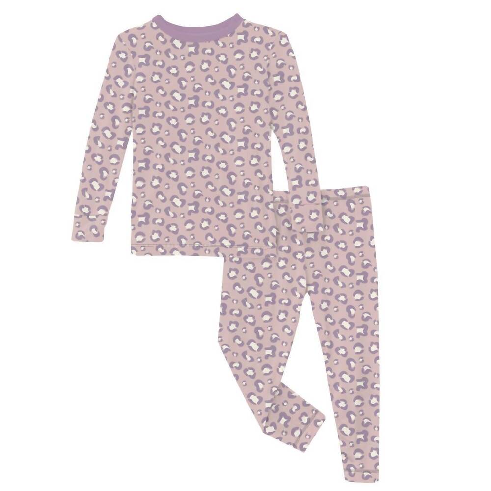 NEW KICKEE girl's long sleeve pajama set in baby rose cheetah print
